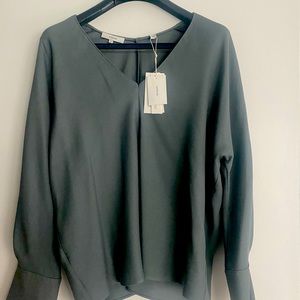 Vince Relaxed Top New With Tags